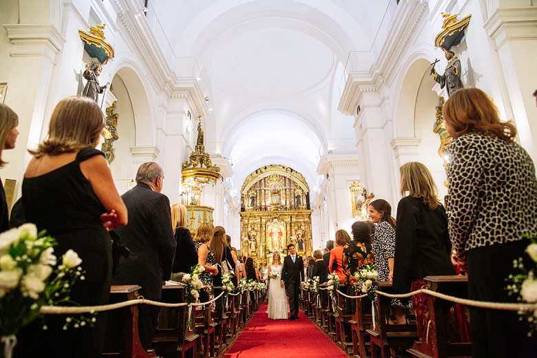 fotos de casamientos en la basilica nuestra señora del pilar