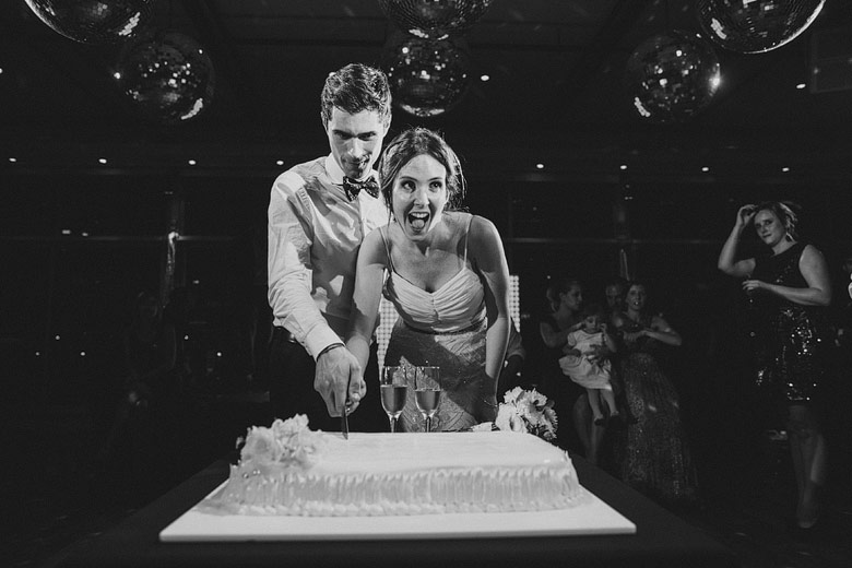 fotos copadas de corte de torta de casamiento