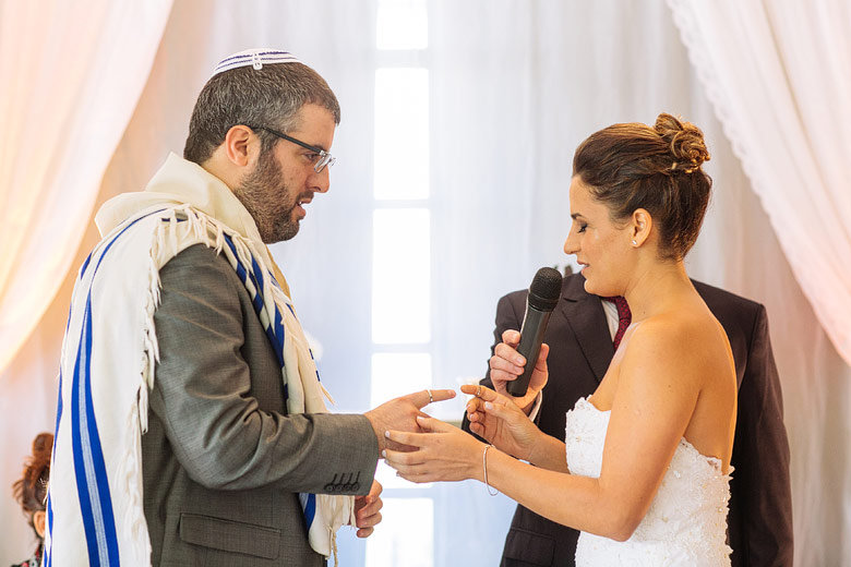 ceremonia de casamiento judia en el boat house de astilleros milberg