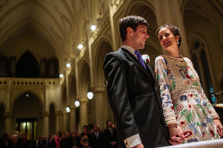 fotos de casamientos en la catedral de san isidro