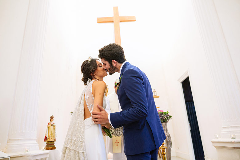 casamiento en capilla pequeña argentina