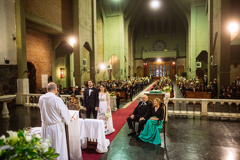 fotos de boda en Parroquia Jesús en el Huerto de los Olivos