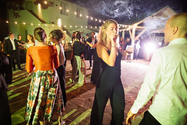 wedding dancing tuscany