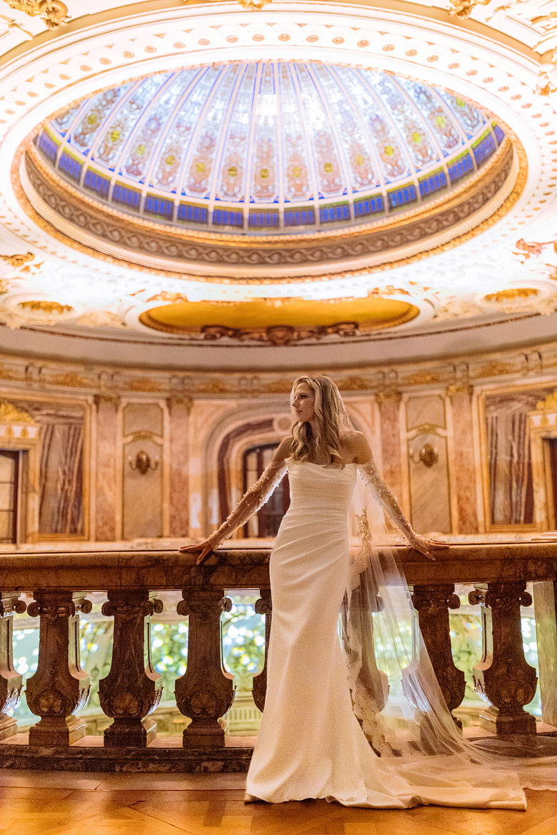 wedding photos in palacio paz